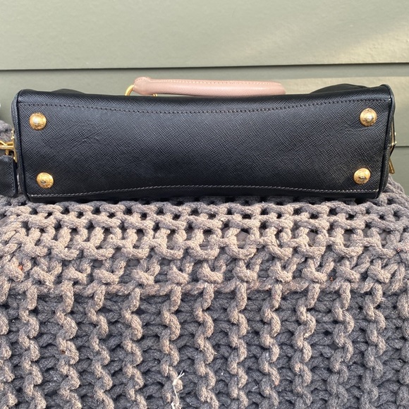 EUC PRADA SAFFIANO LUX LEATHER HANDBAG PURSE WITH ADDITIONAL SHOULDER STRAP - Picture 14 of 16